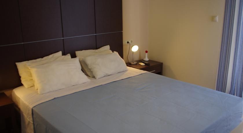 Kamari Blue Boutique Hotel Exterior photo