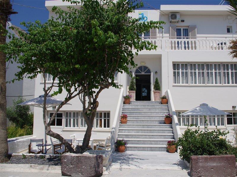 Kamari Blue Boutique Hotel Exterior photo