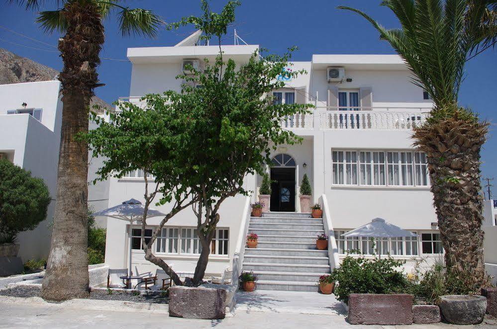 Kamari Blue Boutique Hotel Exterior photo